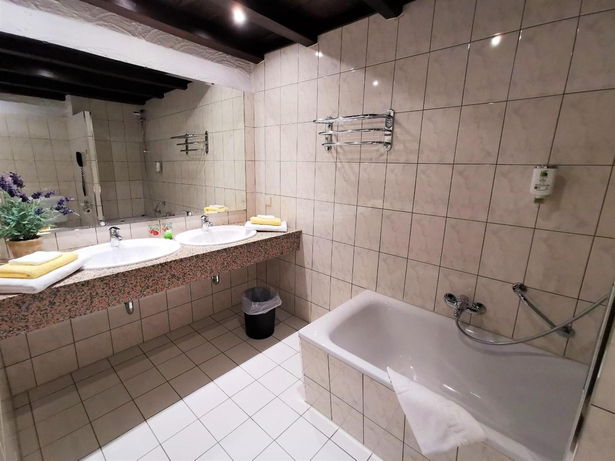 Contel Hotel Koblencja Zewnętrze zdjęcie