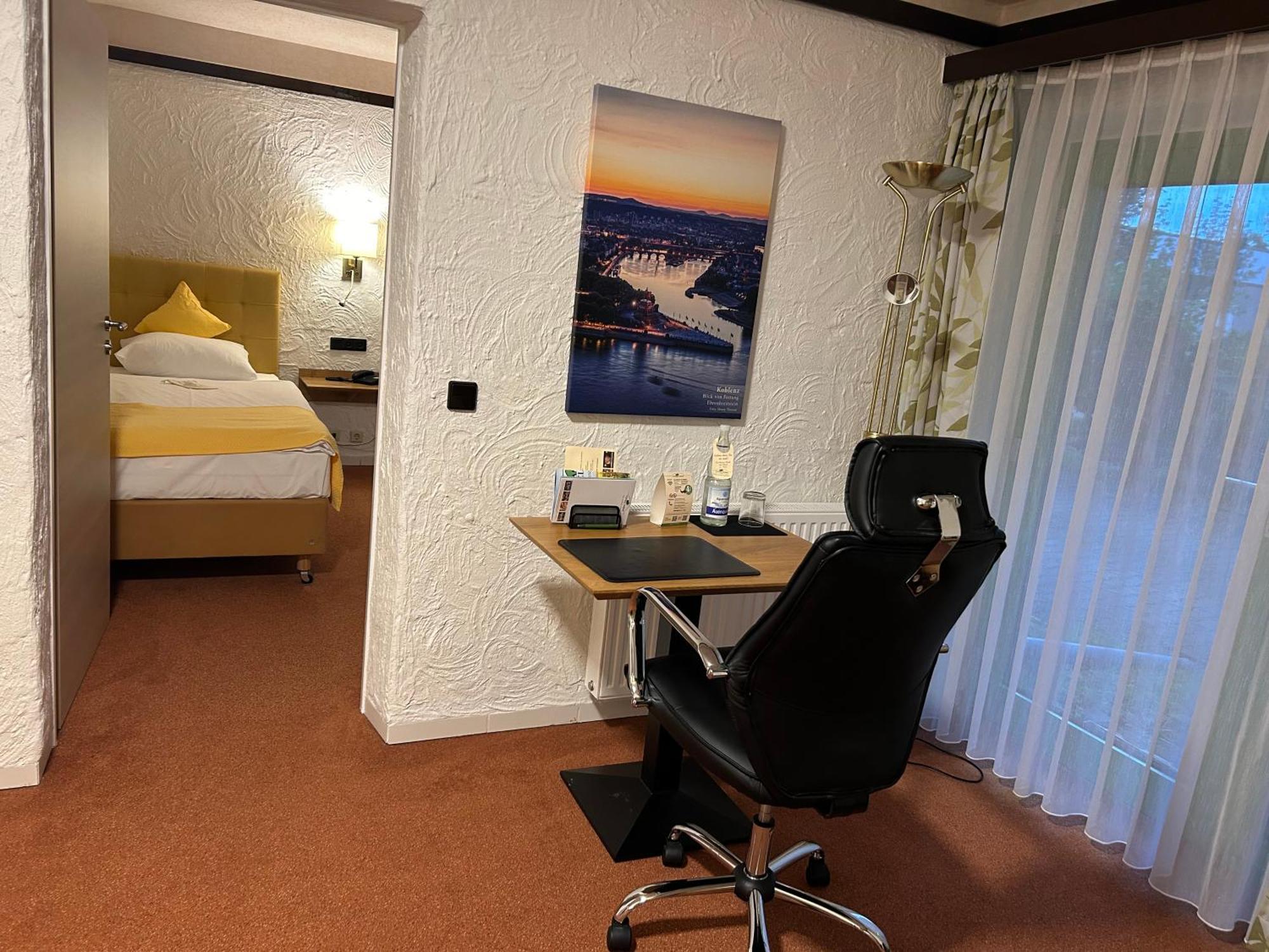 Contel Hotel Koblencja Zewnętrze zdjęcie